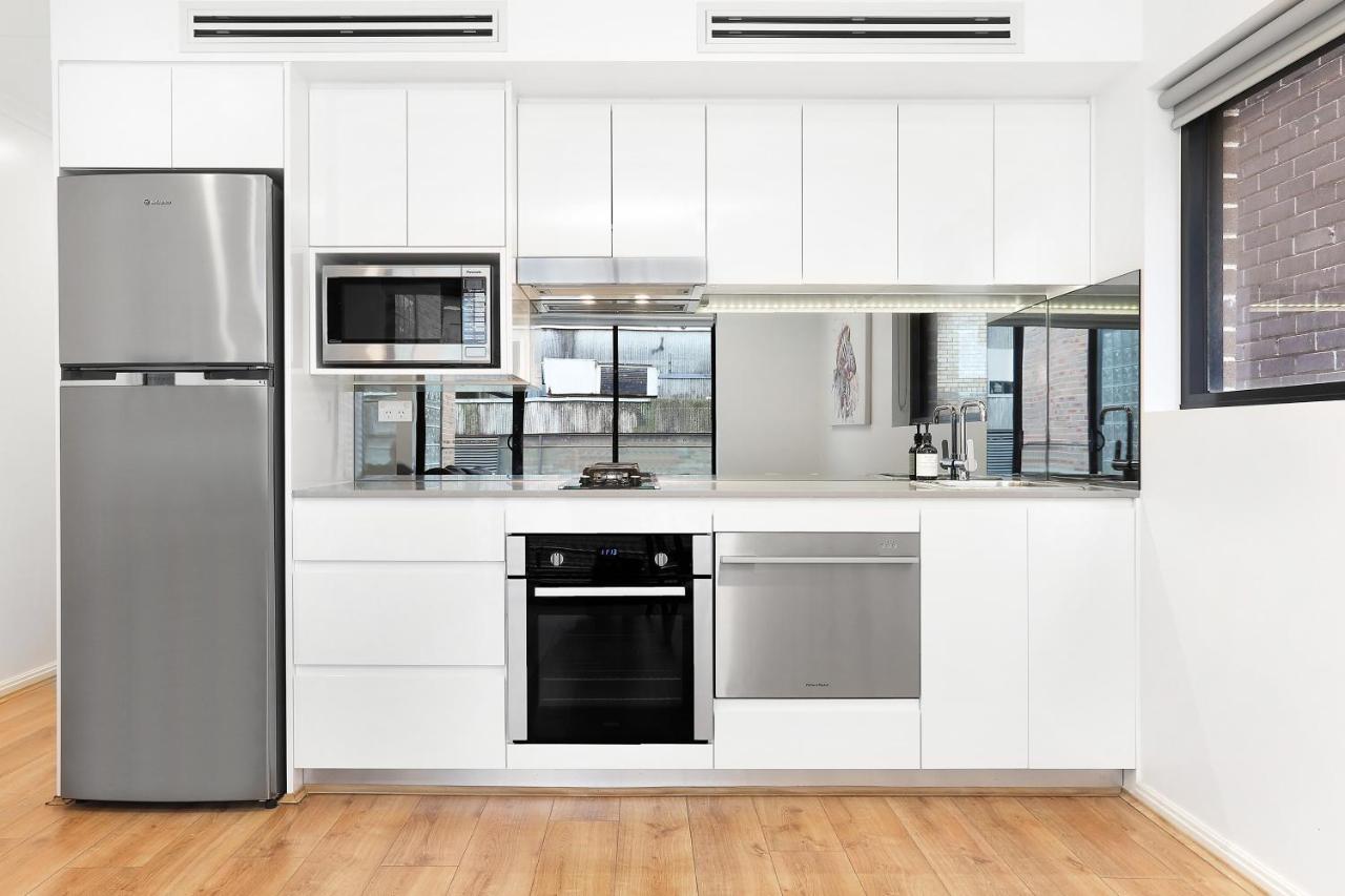 Balmain Modern Apartments Сидни Екстериор снимка