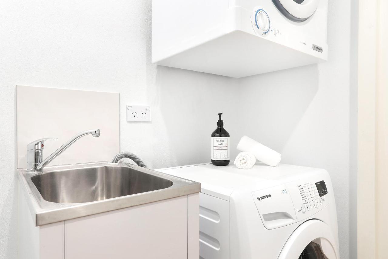 Balmain Modern Apartments Сидни Екстериор снимка