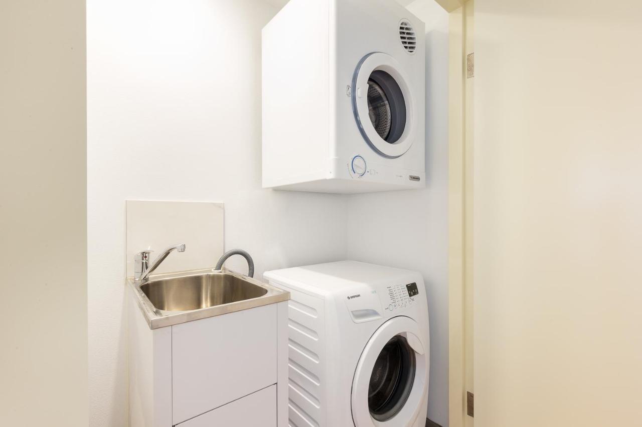 Balmain Modern Apartments Сидни Екстериор снимка