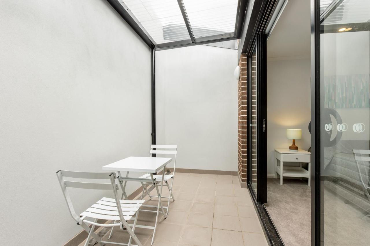 Balmain Modern Apartments Сидни Екстериор снимка